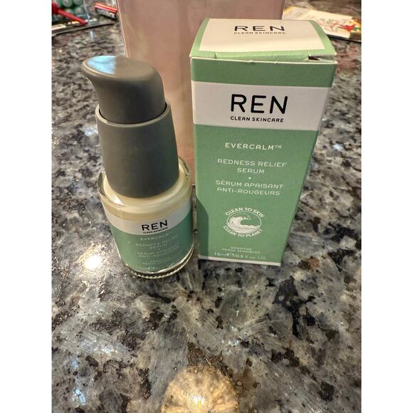 Ren Clean Skincare Evercalm Barrier Support Elixir FREE GIFT INCLUDED! - Picture 2 of 3